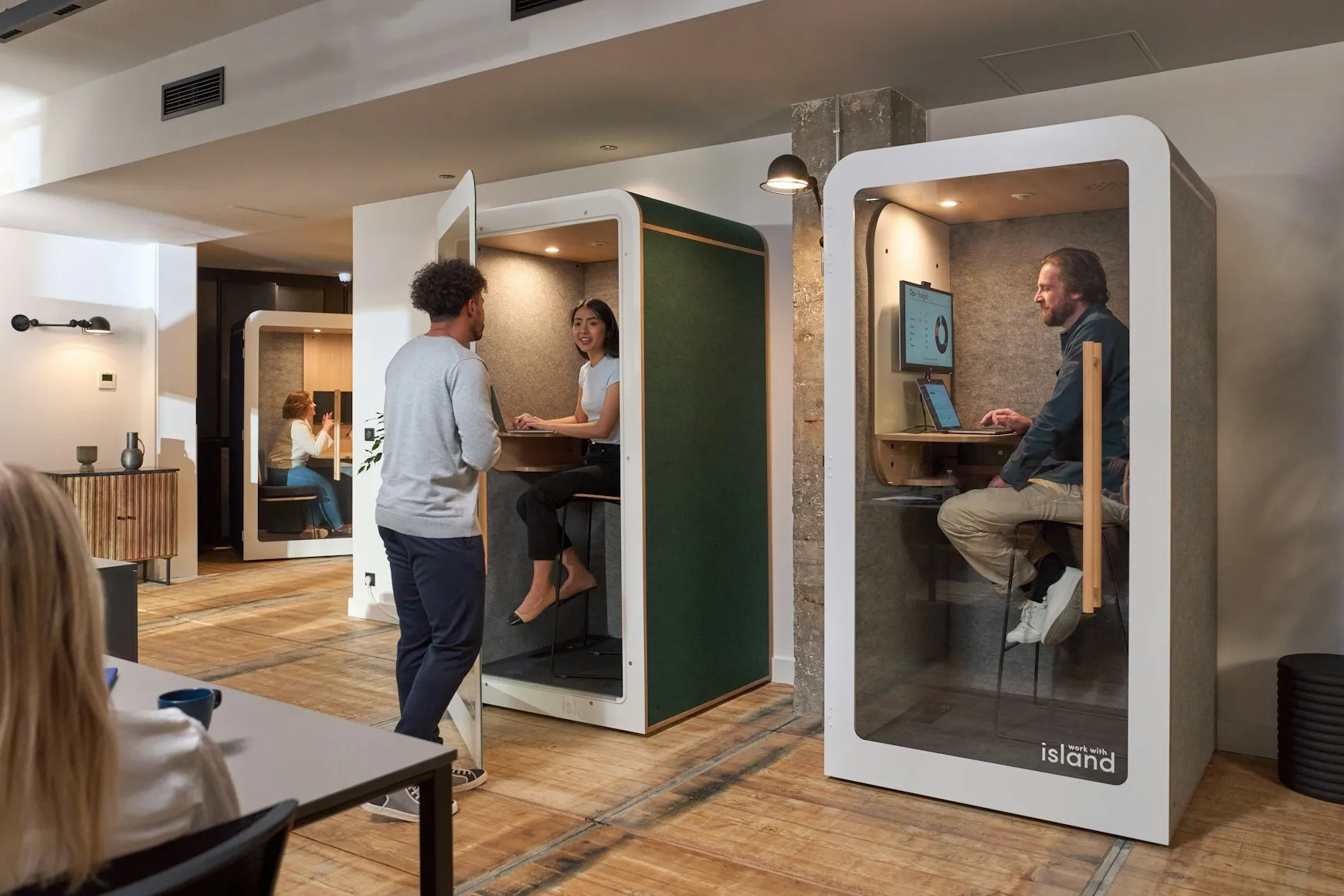 Smart Design Choices for Creating Effective Open-Concept Spaces