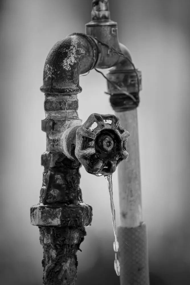 A Homeowner's Checklist for Addressing Faucet Leak Issues